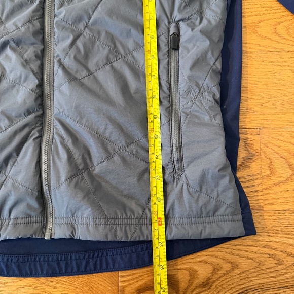 LIKE NEW KJUS Men's Retention Jacket in Steel Grey/Atlanta Blue (Size 48/S) - Picture 8 of 11